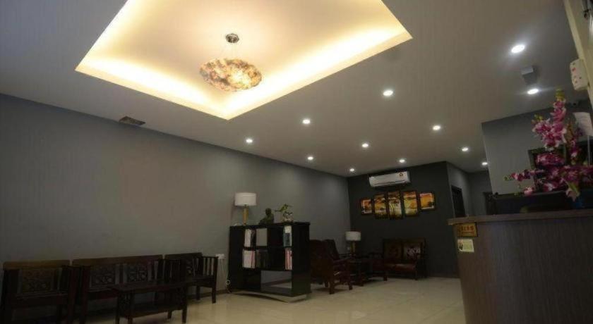 Kuok Pin Hotel Kuching Exteriör bild